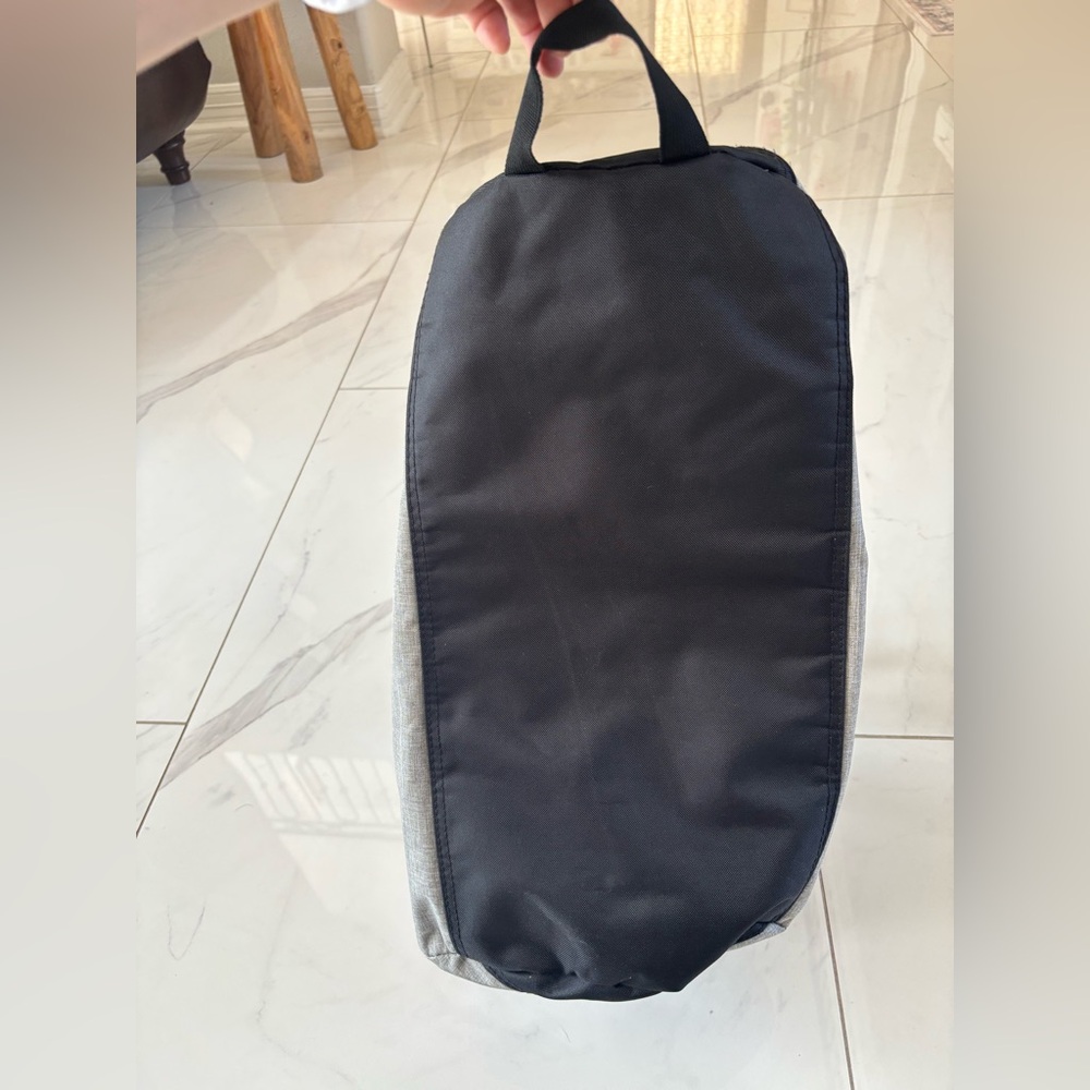 Champion Gray & Black Duffel Bag with Logo - Picture 5 of 11